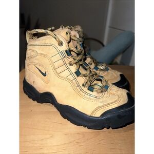Vintage 90s Kids Nike Air ACG Hiking Boots Earthtone Brown Size 13C